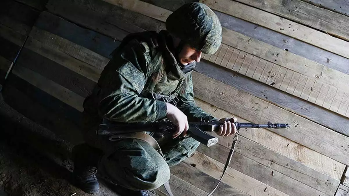 Donbas'ta çatışma; 2 ukrayna askeri öldü