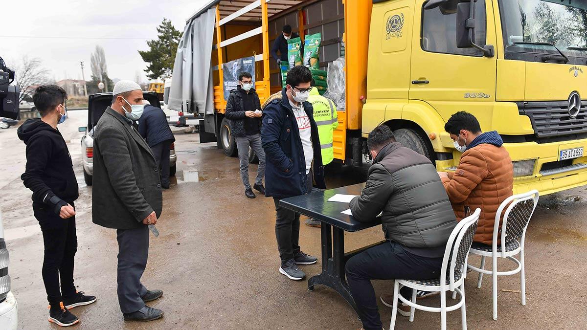 Ankara Büyükşehir Belediye Başkanı Mansur Yavaş'ın “Benim en büyük projem Ankaralı üreticiyi zengin etmek” sözleriyle çiftçilere ekonomik yönden katkı sağlamak ve yerli üretimi artırmak amacıyla başlattığı kırsal kalkınma destekleri hız kesmeden devam ediyor.