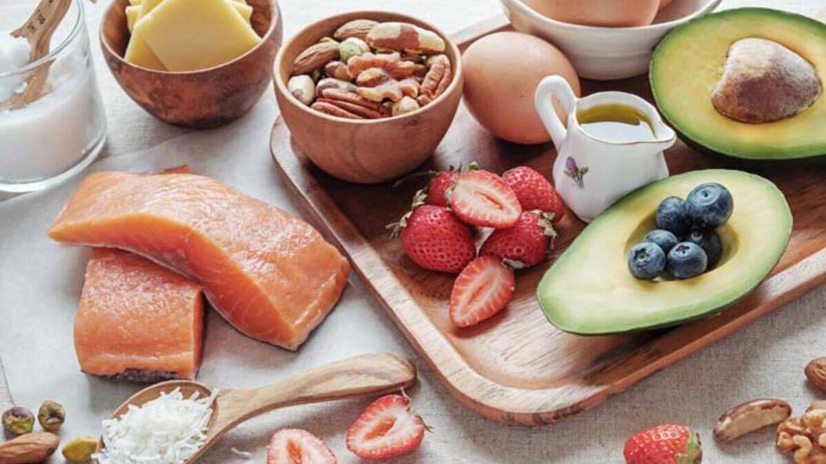 Ramazan ayında oruç tutanlar bağışıklık sistemi için dengeli beslenmeli, besin takviyelerine yönelenler mutlaka uzman tavsiyesi almalı.