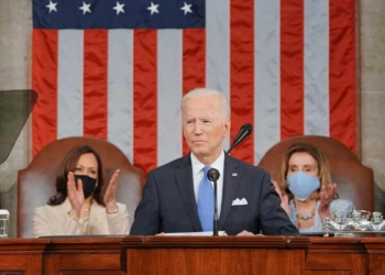 Biden ilk kez Kongre'de ortak oturuma hitap etti