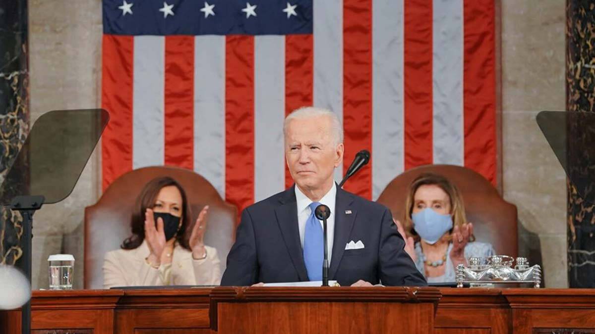 Biden ilk kez Kongre'de ortak oturuma hitap etti