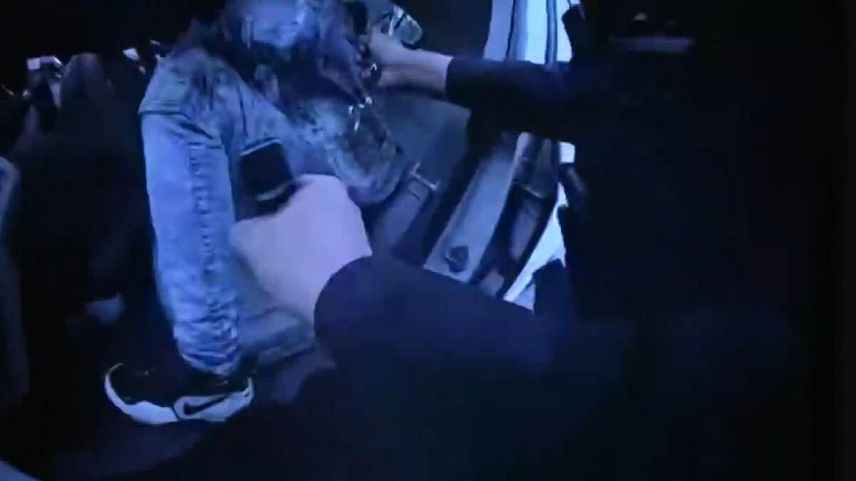 Daunte Wright'ın vurulma anları görüntülendi