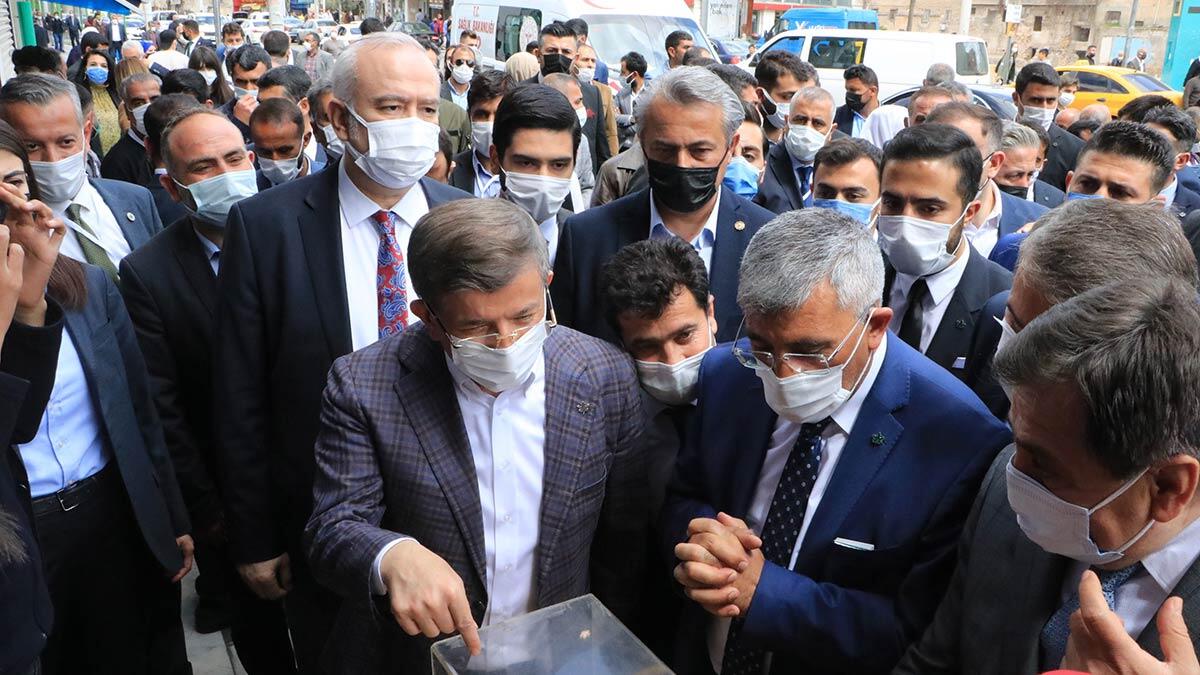 Ahmet Davutoğlu Şanlıurfa'da
