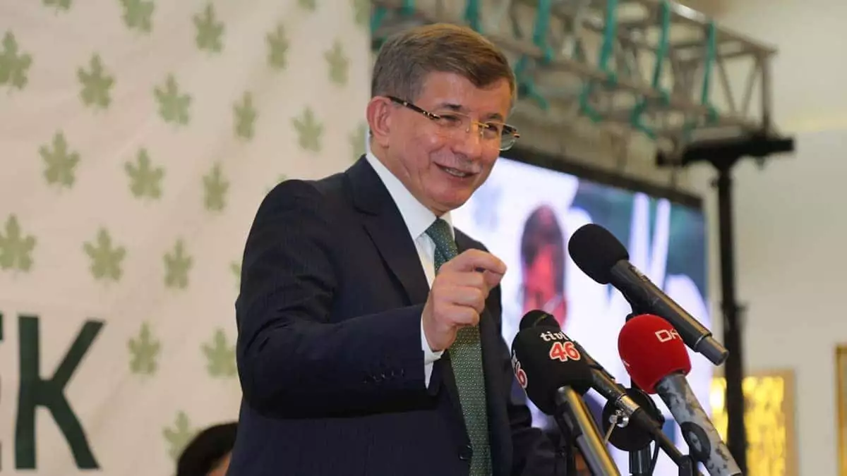 Gelecek partisi genel başkanı ahmet davutoğlu'ndan çin büyükelçisi'ne sert tepki: haddinizi bilin!