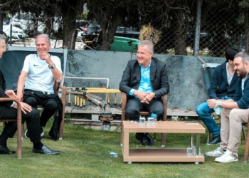 Altay Mustafa Denizli ile ilk sınavında