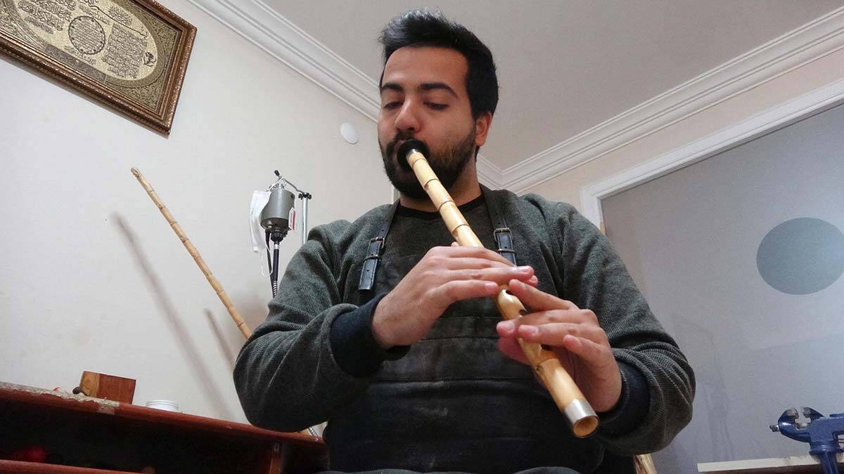 Ankara'da öğrendi Aydın'da ney atölyesi açtı 