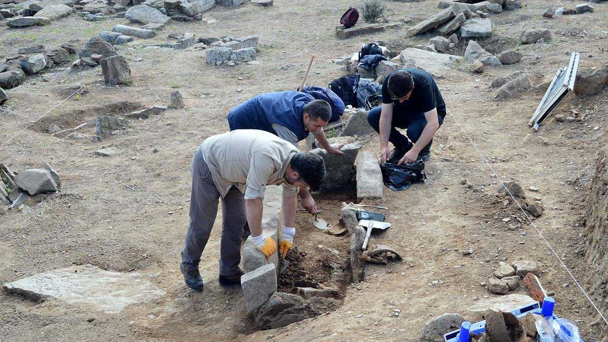 Antik Tenedos kazıları başlıyor