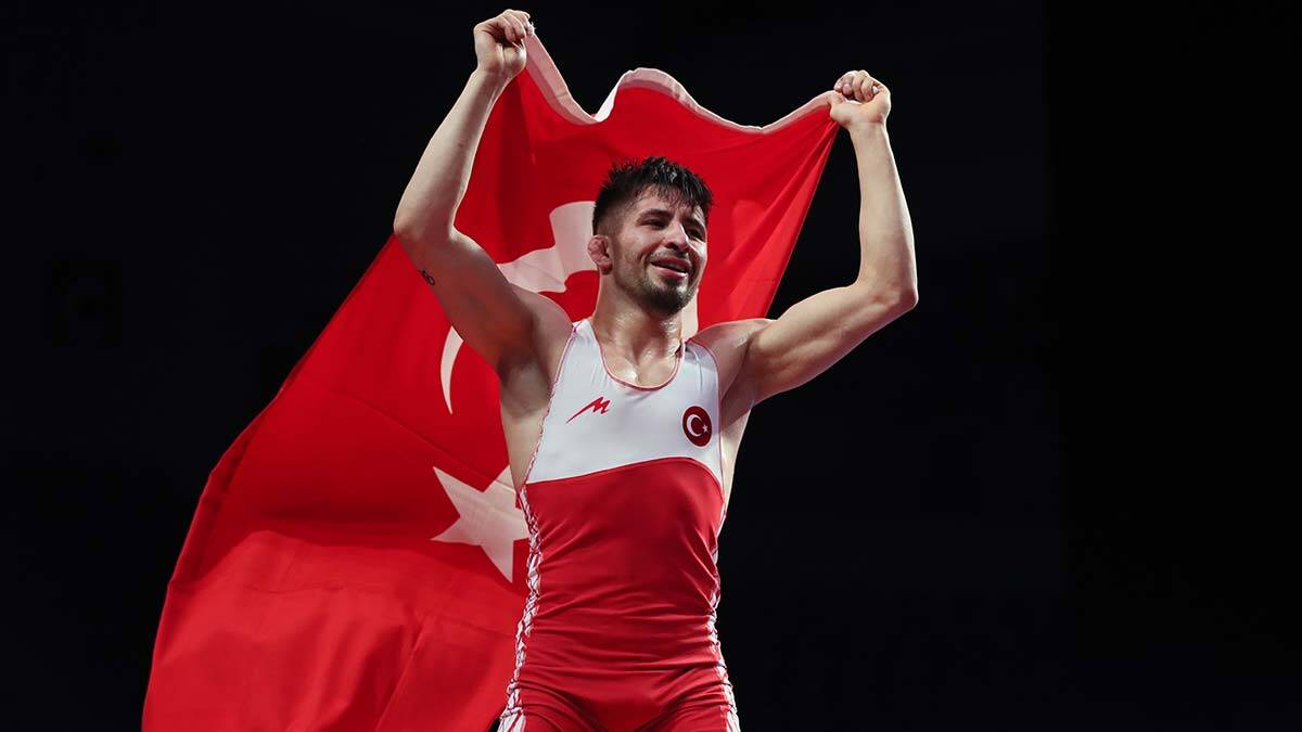 Türkiye’yi 57 kg'da temsil eden Süleyman Atlı, Ukraynalı Kamil Kerymov'u 11-0, Bulgar Naim Salim Mikyay'ı 3-1 yenerek çıktığı finalde Gençler Avrupa Şampiyonu Rus rakibi Nachyn Mongush'u 6-5 yenerek ikinci kez Avrupa Şampiyonu oldu.
