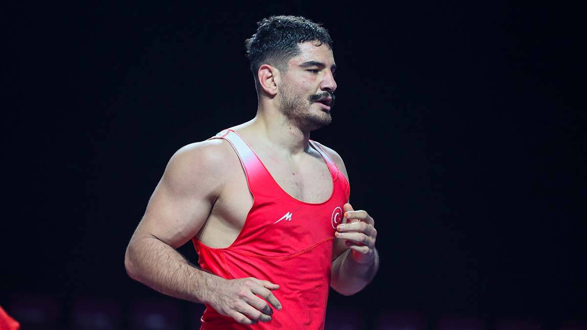 Süleyman Karadeniz gümüş madalya kazandı