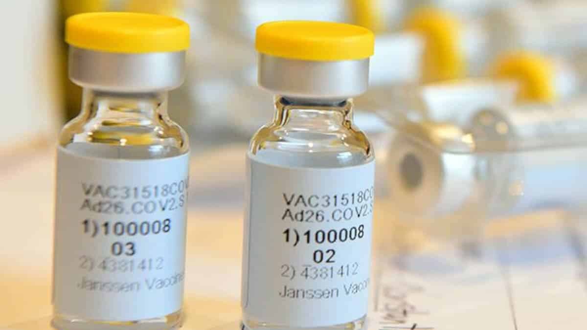 Johnson Johnson aşısına kan pıhtısı soruşturması