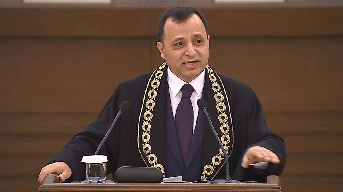 Arslan'dan AYM'nin kuruluş yıl dönümü mesajı