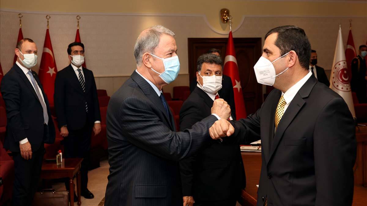 Bakan Akar STK temsilcileriyle bir araya geldi