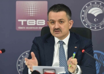 81 ilde 40 bin ton patates dağıttık
