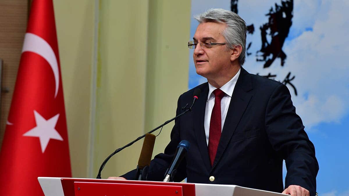 CHP'li Bülent Kuşoğlu kaza geçirdi