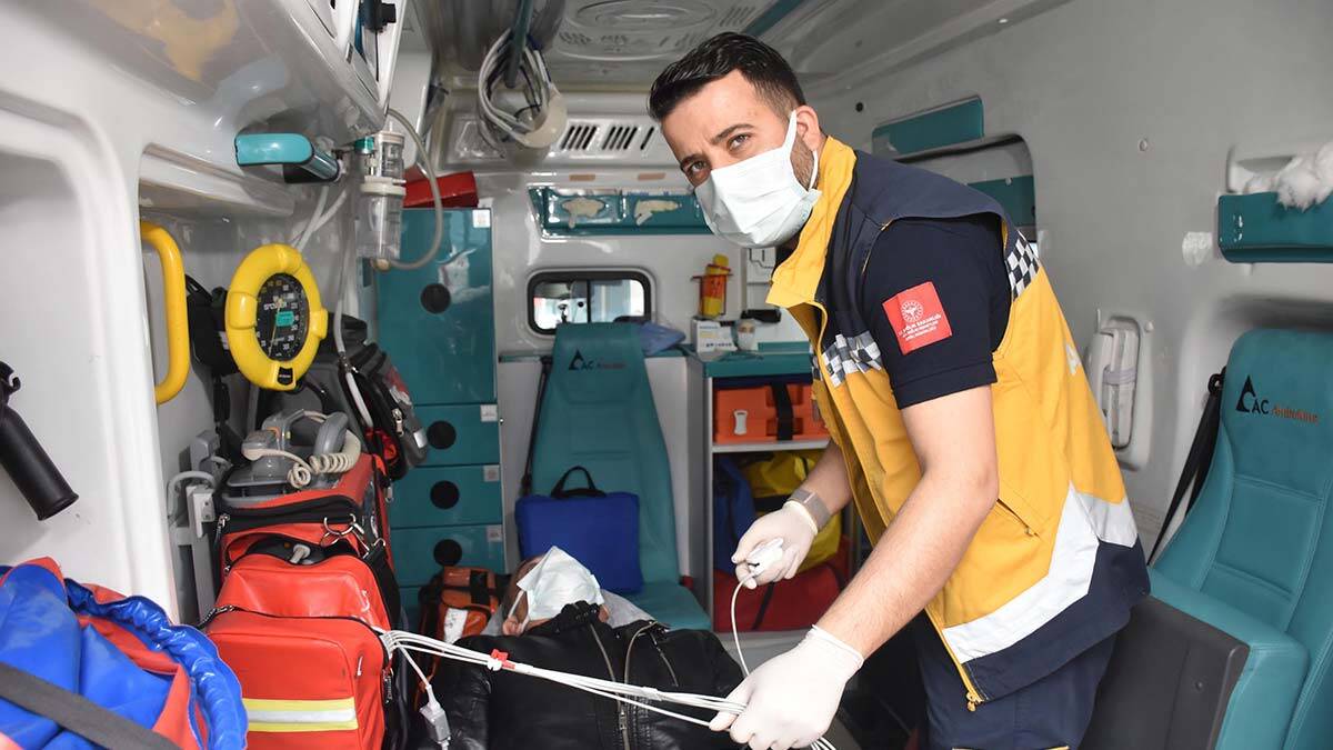 Covid'i yenen sağlıkçı: Ağır bir travma geçirdim