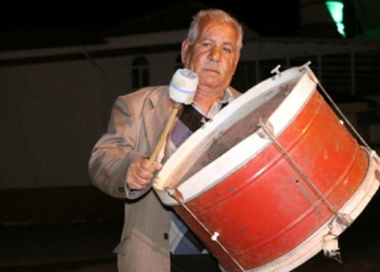 Denizli'nin yarım asırlık ramazan davulcusu