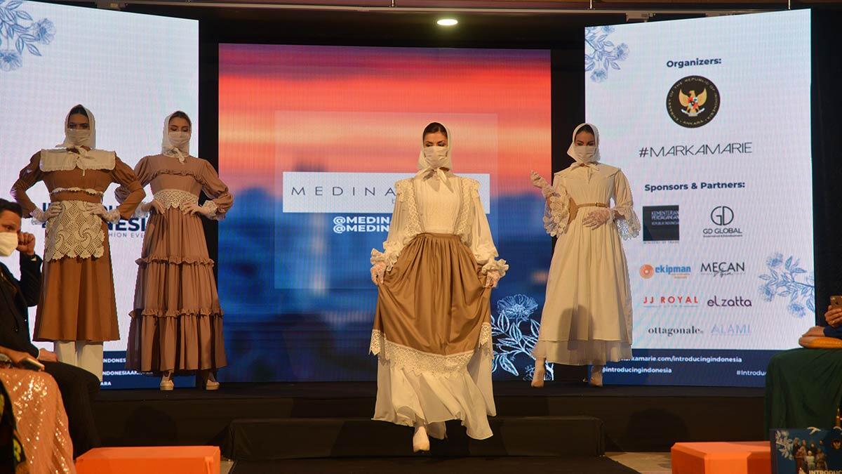 Endonezya moda markalarından özel defile