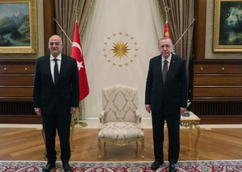 Erdoğan, Nikos Dendias'ı kabul etti