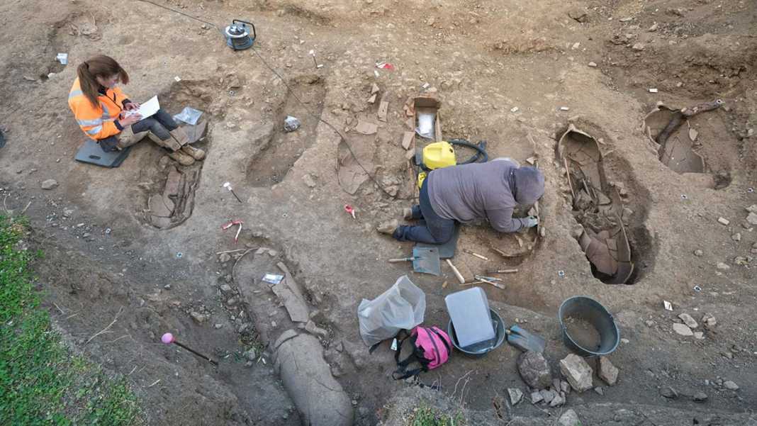 Fransız arkeologlar 40 tabut keşfetti