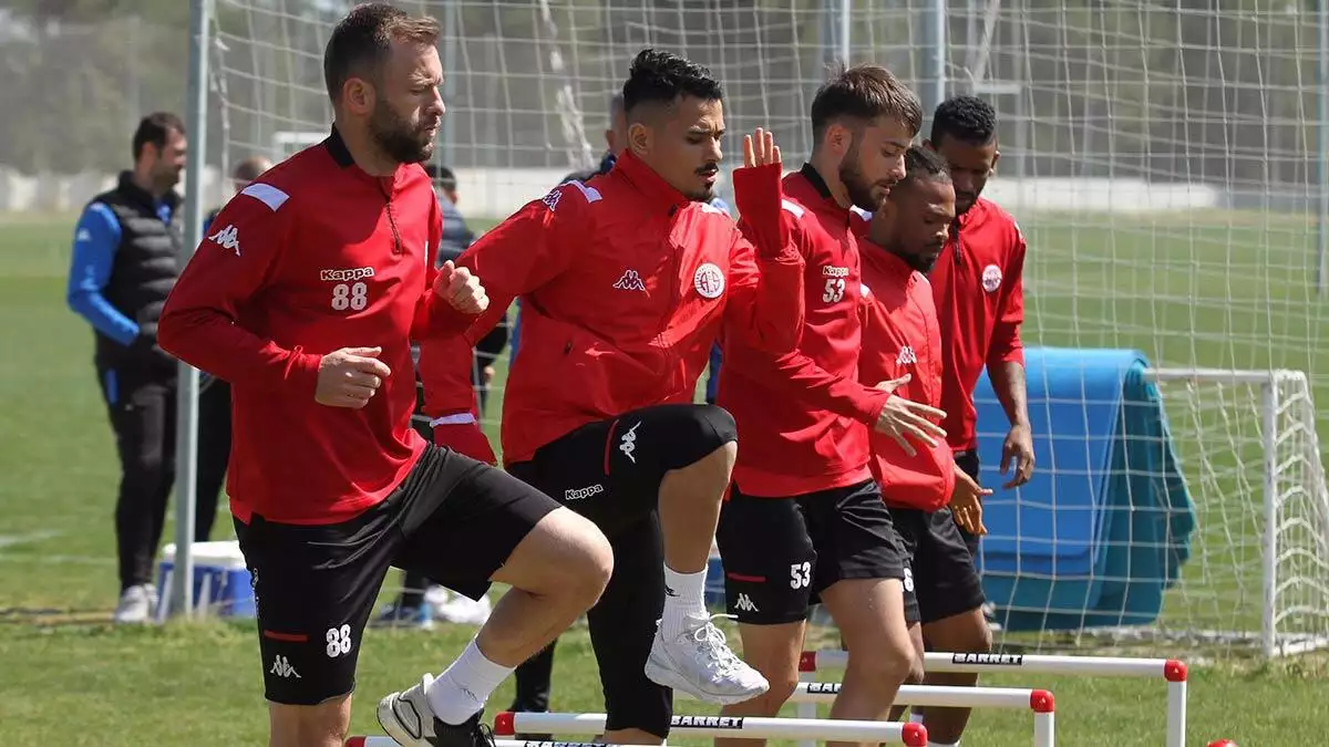Antalyaspor ankaragücü'ne 40'ıncı kez rakip olacak