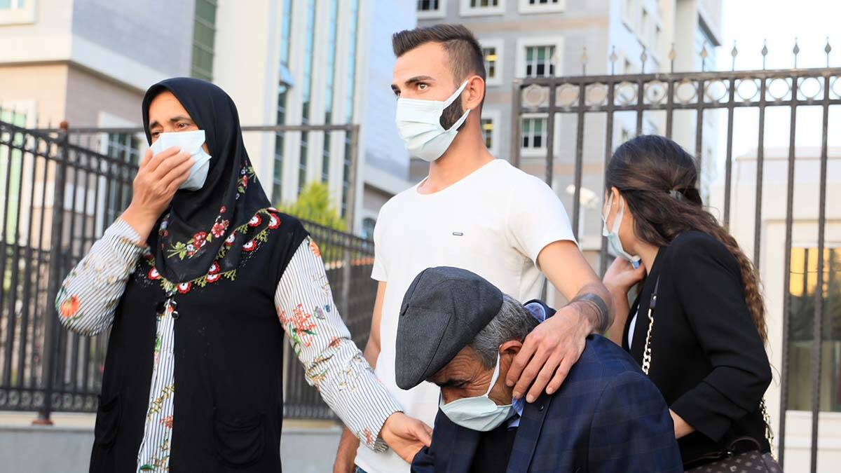 İşkenceci kocasını öldüren Melek İpek'e tahliye