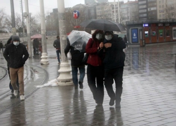 İstanbul'da yağmur etkisini sürdürüyor