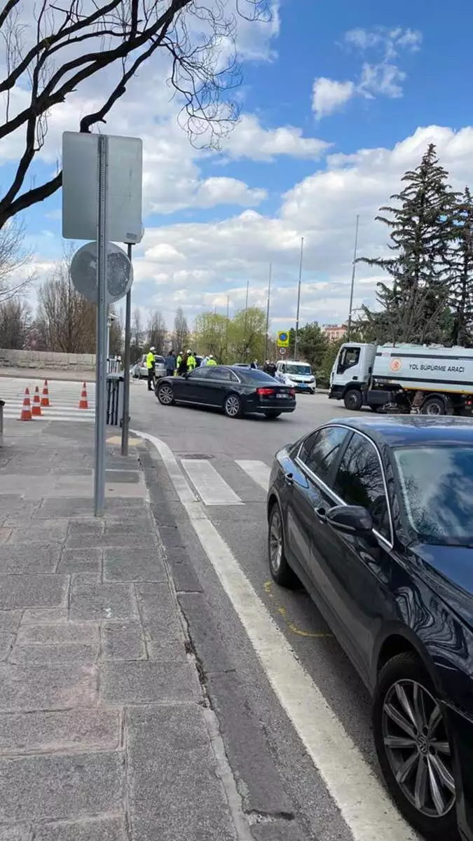 Durmuş yılmaz trafik kazası geçirdi