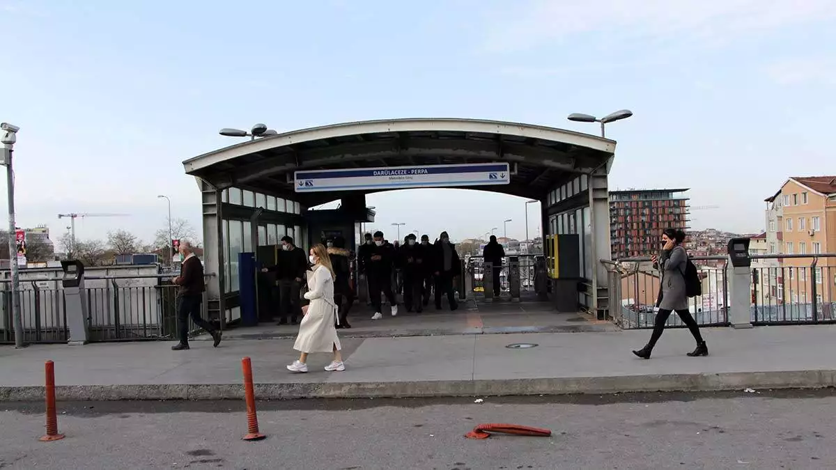 Kademeli mesai başladı trafikte yoğunluk azaldı