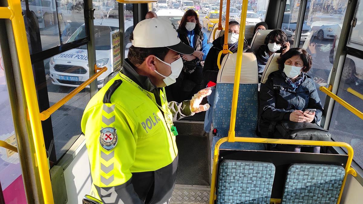 Kağıthane'de toplu ulaşım araçlarında denetim