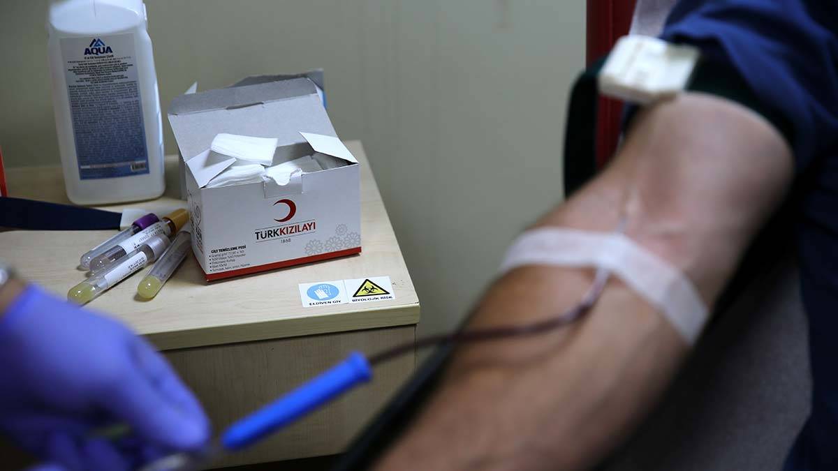 Kan bağışında bulunanlar kısıtlamadan muaf