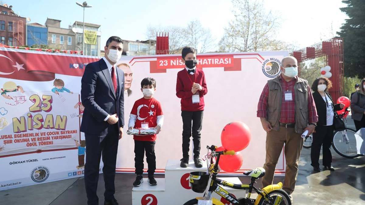 Kartal'da coşkulu 23 Nisan kutlaması