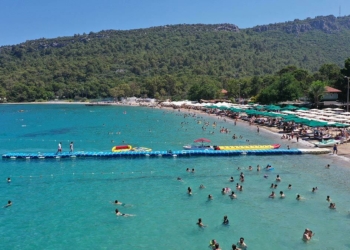 Kemer'de lokomotif, Rus ve yerli turist olacak