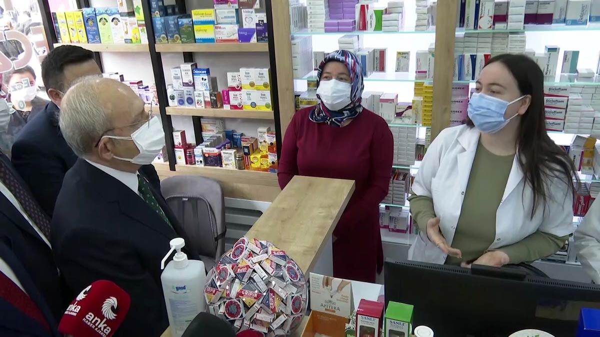 CHP Genel Başkanı Kemal Kılıçdaroğlu, "Çocuklar kendi evlerinde huzur içinde yaşıyorlarsa, güzel bir okula gidiyorlarsa, iyi bir eğitim alıyorlarsa, her evde huzur varsa, her evde bereket varsa en güzel Türkiye, o Türkiye'dir. Biz o Türkiye'ye hasret duyuyoruz. Ve bunu gerçek kılacağız” dedi.