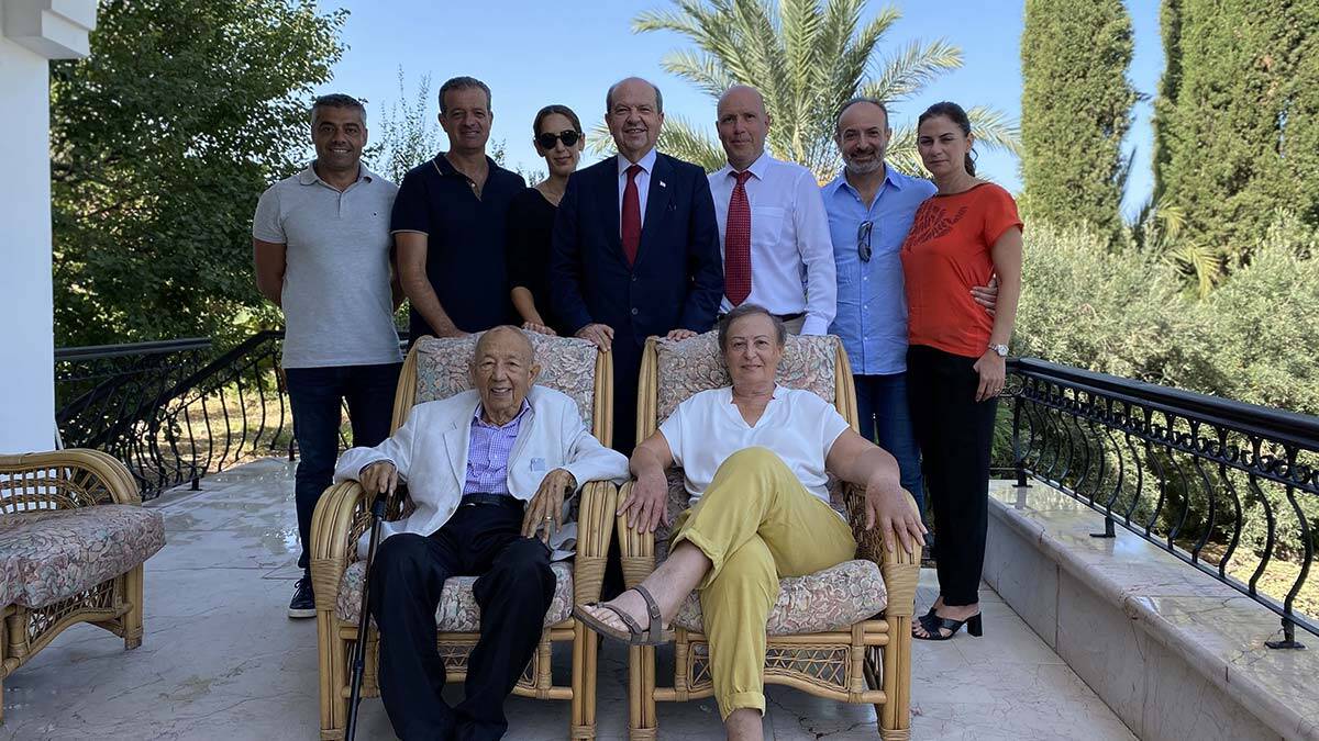 Ersin Tatar'ın acı günü; Babası Rüstem Tatar'ı kaybetti