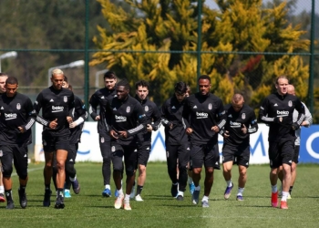 Süper Lig'in lideri Beşiktaş Kasımpaşa deplasmanında