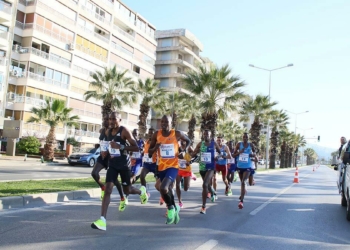 Maratonİzmir'in ikincisi bugün koşuldu
