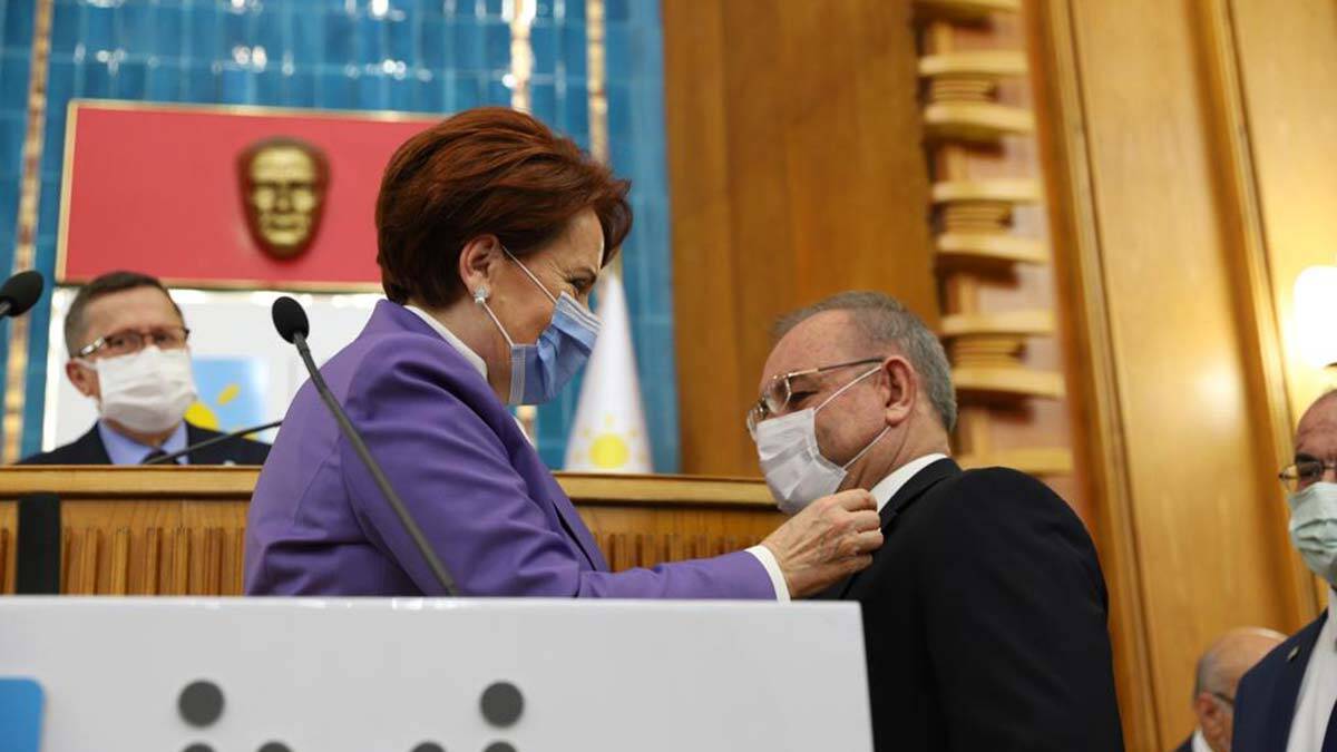Akşener: Milletimiz fakirleşti paramız pul oldu