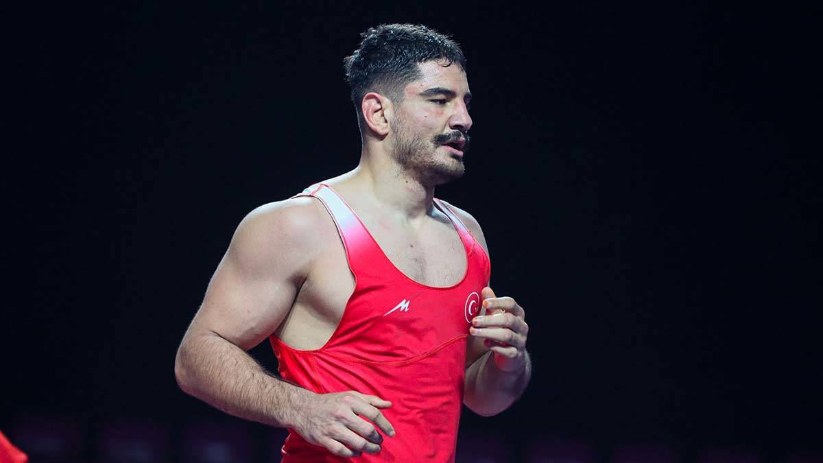 Taha Akgül 8'inci kez Avrupa şampiyonu oldu