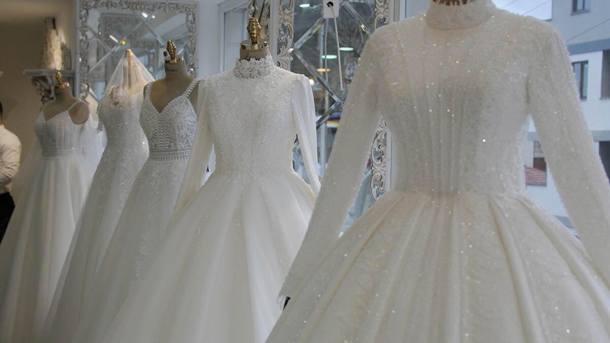 Gelinlik sektörünün önemli markalarından Setri-Nur'un gelinlikleri Kocaeli’nin Gebze ilçesinde 55’inci mağazasını hizmete açtı.