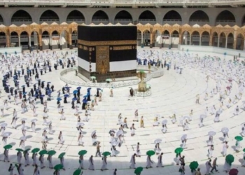 Arabistan Umre için bağışıklık şartı getirdi