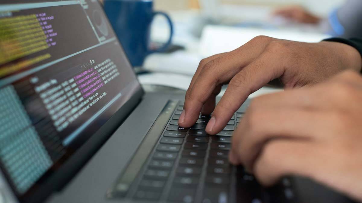 Tam kapanmada dijital dolandırıcılığa dikkat