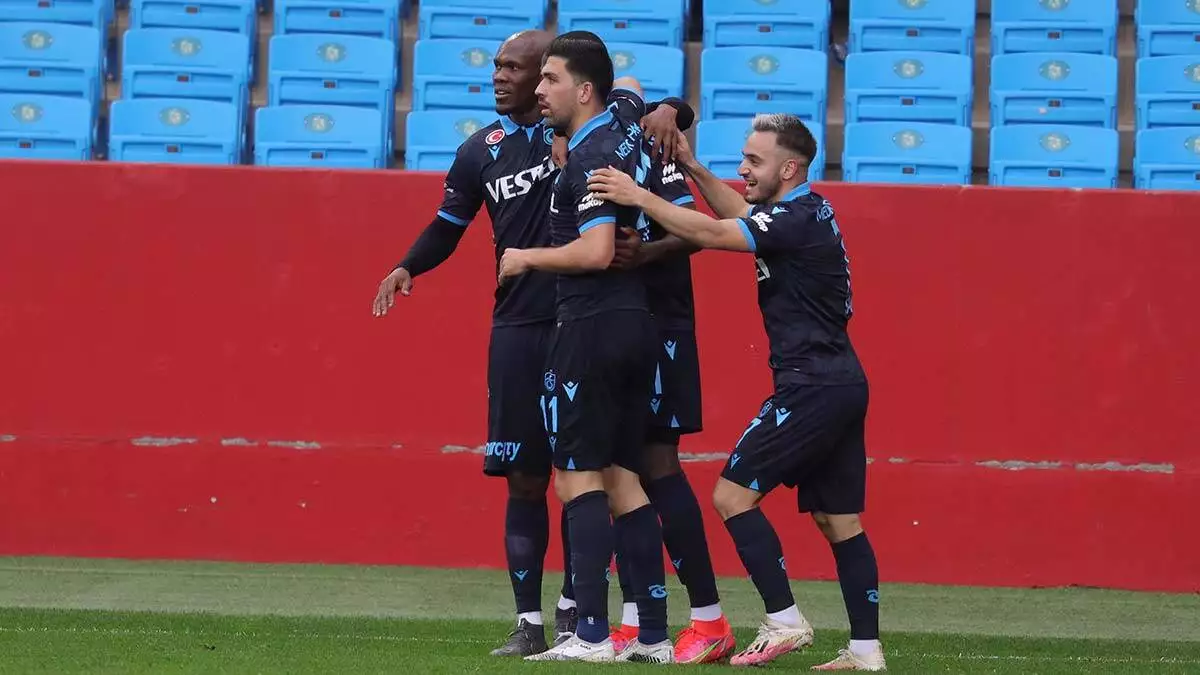 Trabzonspor galatasaray maçında 3 puan hedefliyor