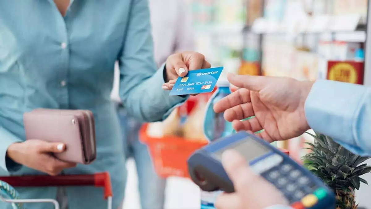 Tüketiciler en çok kart aidat ücretlerinden şikayetçi