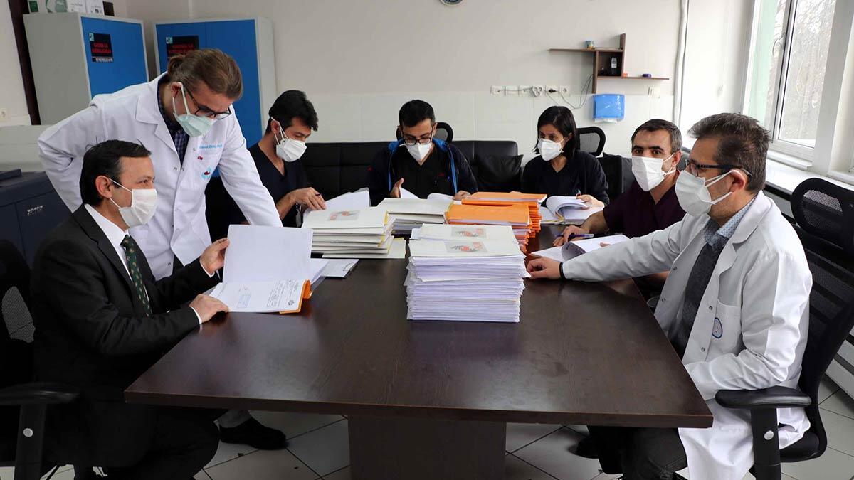 Faz-3 aşamasında acil kullanım onayı alabilir