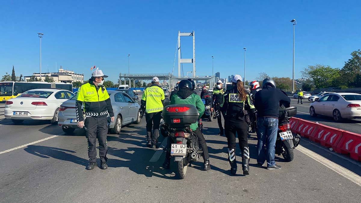 15 Temmuz Şehitler Köprüsü'nde arife denetimi