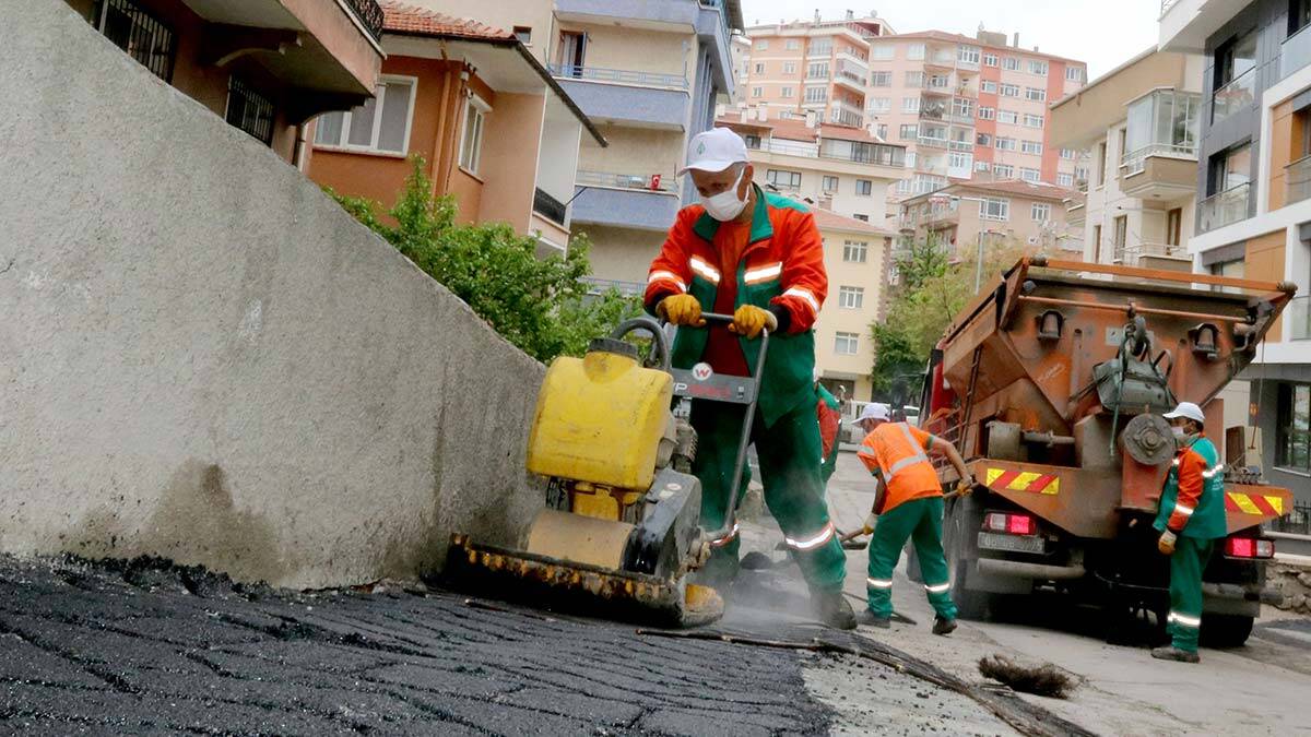 Renkli desenli asfalt kaldırımlar yaygınlaşıyor