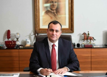 Alper Taşdelen'den bayram mesajı