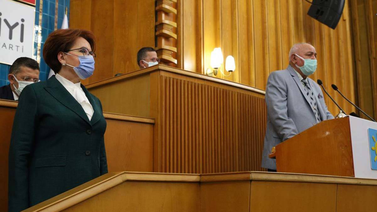 İYİ Parti lideri Akşener, "Sıkıntıya düşen insanlarımız, esnafımız çalışanımız olduysa, hepsinden helallik istiyoruz" dedi.