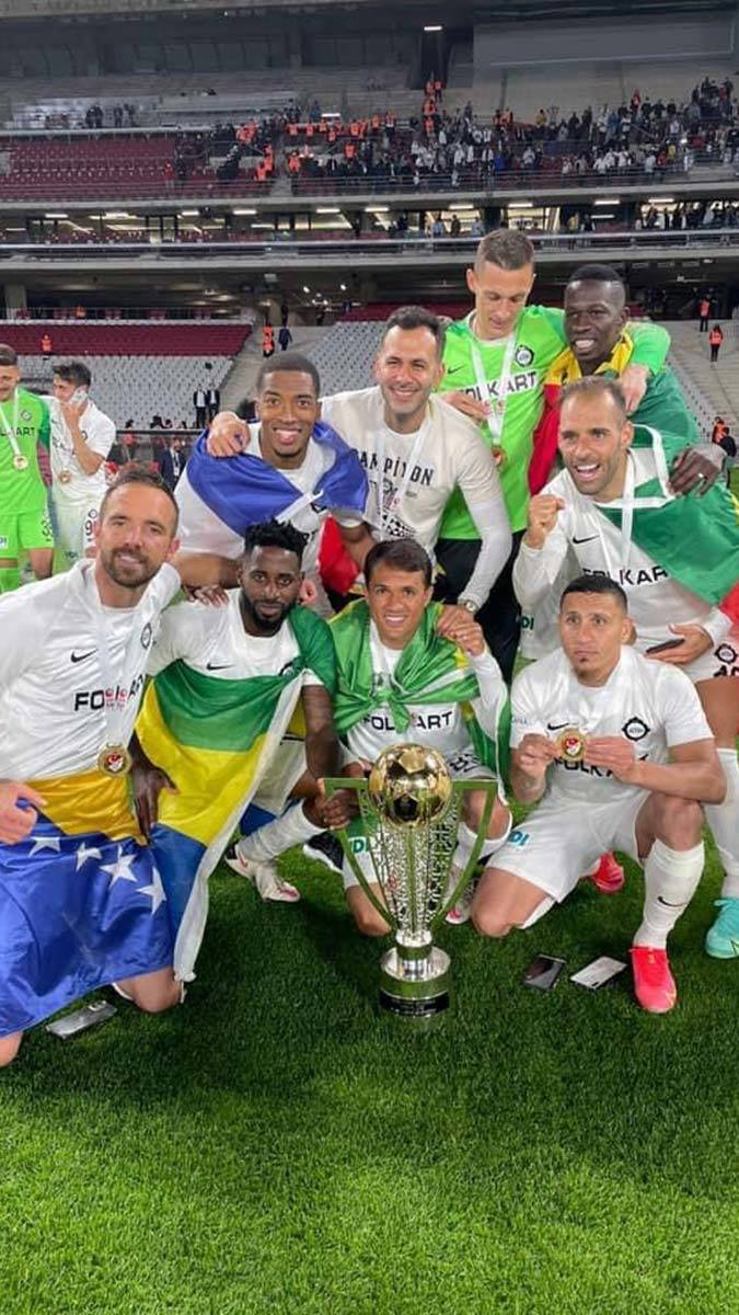 Altay'da gözler Mustafa Denizli'de