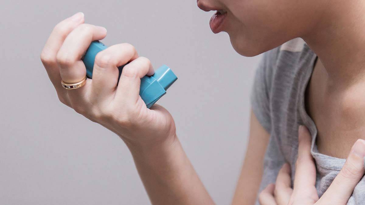 Sıcak hava ve Kovid-19 astımı tetikliyor